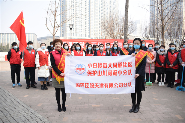 2021年3月，公司與駐地社區(qū)開展共建活動.jpg